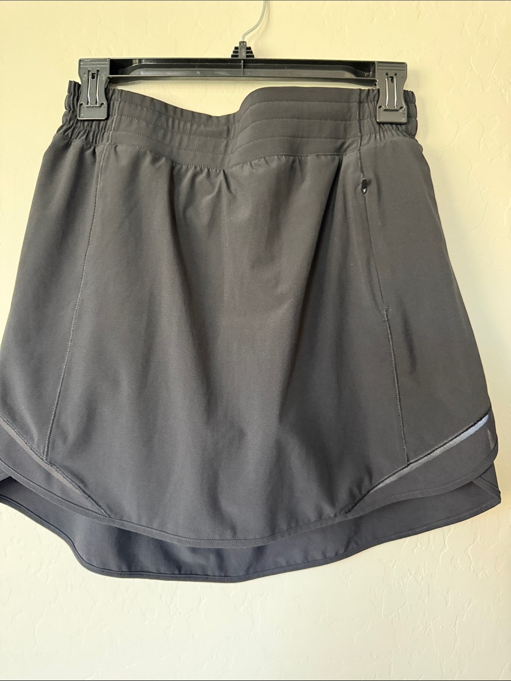 Size 8, Lululemon Black Hottie Hot Skirt, Exc Cond!